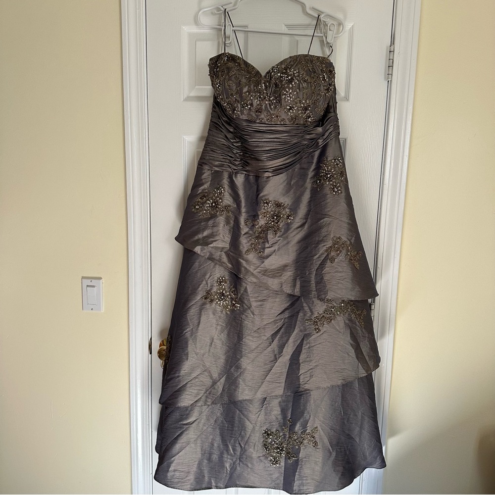 GIGI formal sequined strapless gown 16